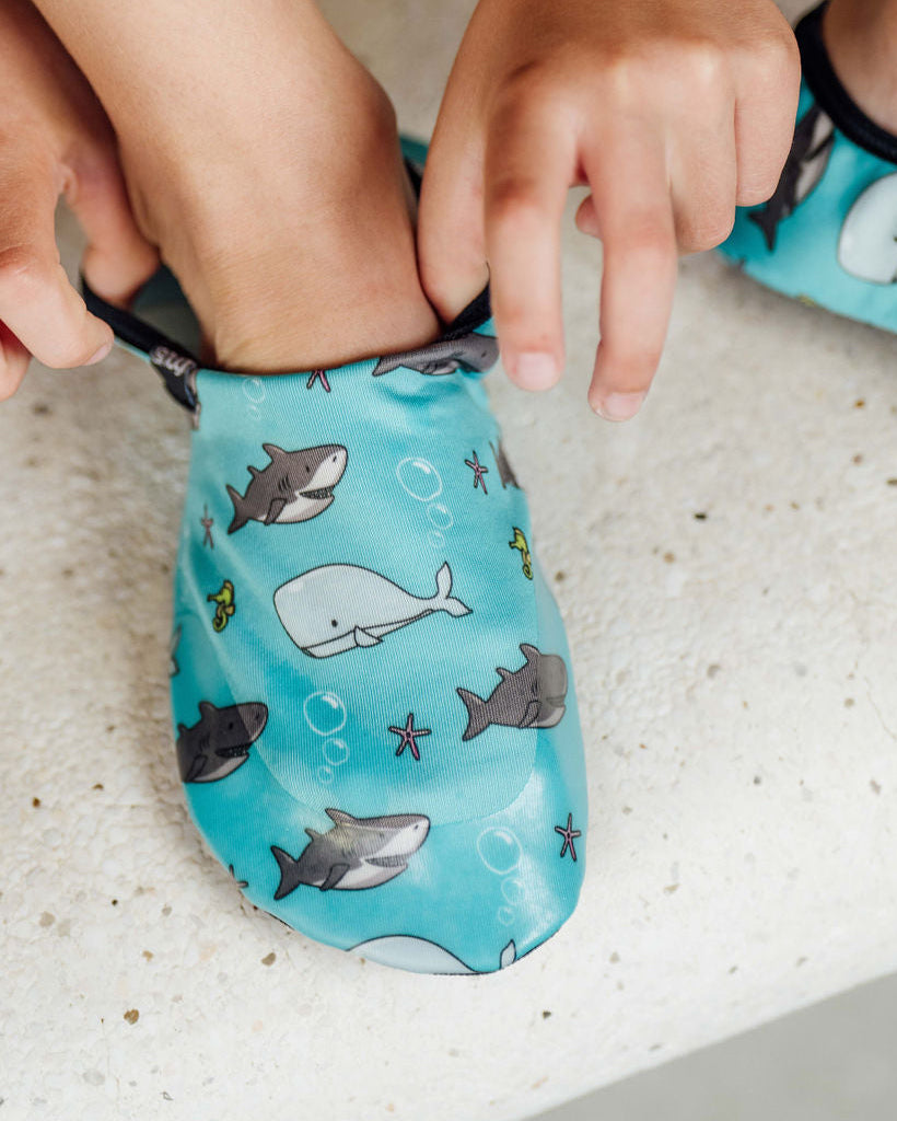 ZAPATILLAS ACUÁTICAS Shark bubbles