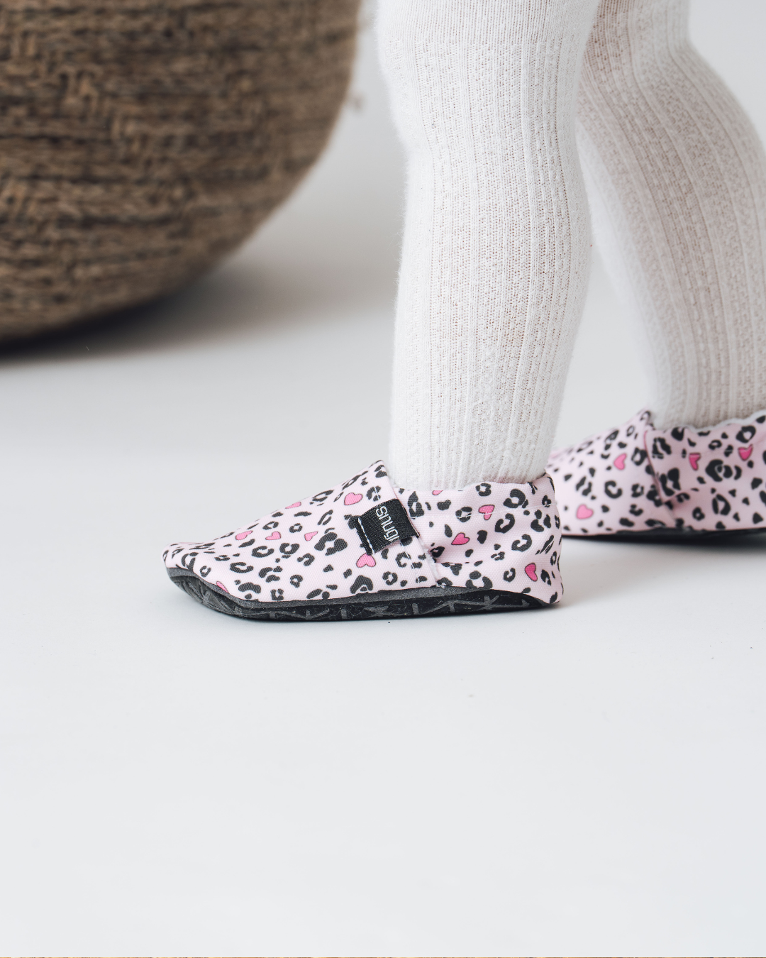 Zapatos barefoot Corazones de leopardo