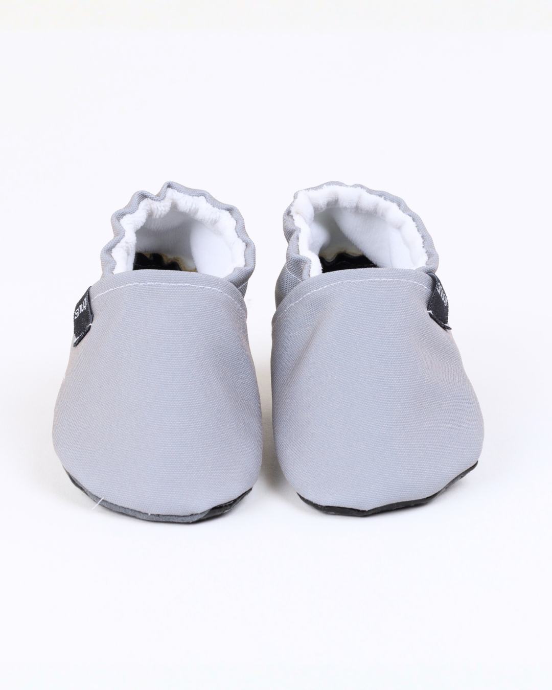 ZAPATILLAS CLÁSICAS GRISES