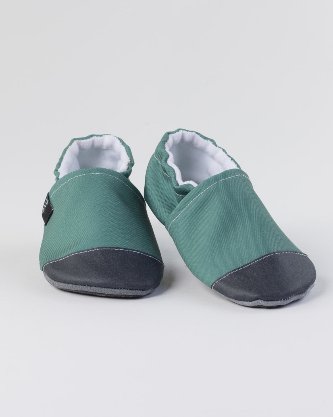 Zapatillas barefoot verde oliva