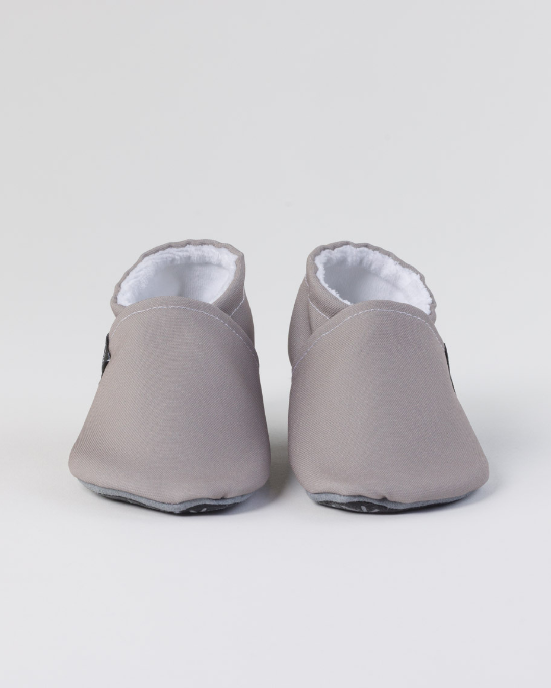 Zapatillas barefoot gris piedra